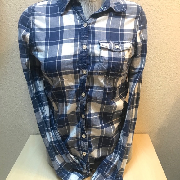 Hollister Shirt Buttondown. Blue & White Plaid. Medium (Juniors). Cotton. - Picture 4 of 11